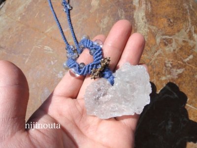 画像2: ヒマラヤの聖者∞ニルヴァーナクォーツ（アイスクリスタル）・ラブラドライト・グレームーンストーン・水晶・大麻藍染め